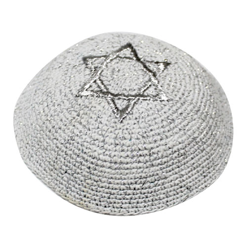 כיפה סרוגה 16 ס״מ נטזים כסף עם רקמה מגן דוד
