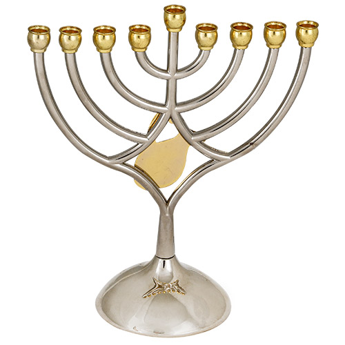 חנוכייה מתכת קנים זהב עם כד 18×16 ס״מ