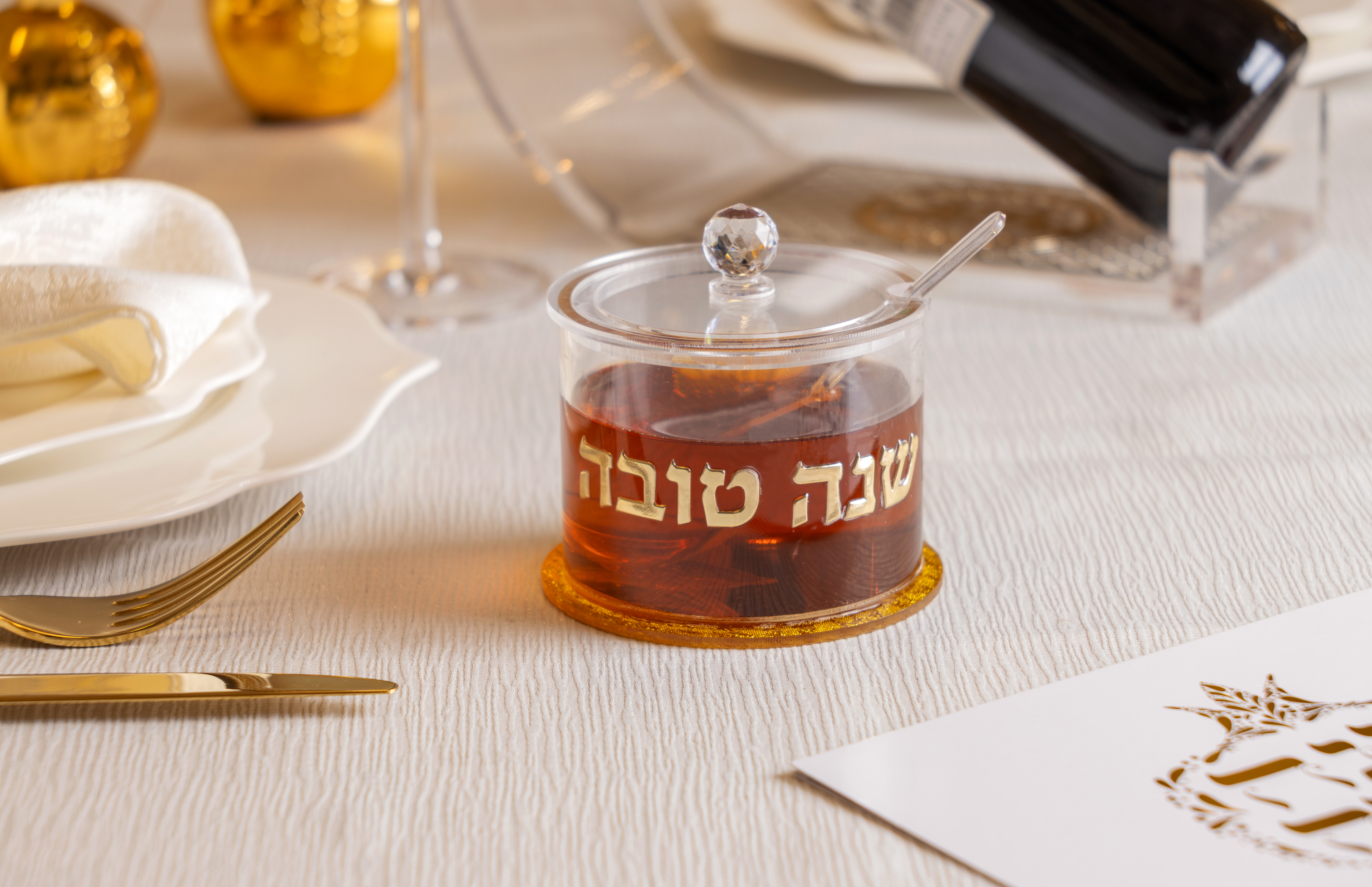 כלי לדבש אקריליק גימור זהב 8.5 ס״מ