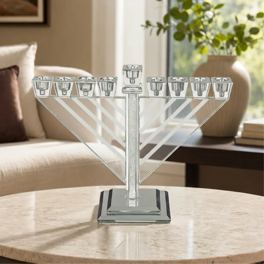 חנוכיית קריסטל מהודרת "חבד אבנים" 28×27 ס״מ